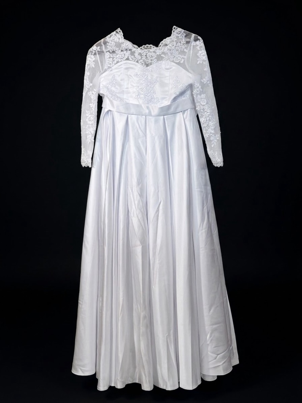 Ivory Lace Bodice A-Line Wedding Dress with Long Sleeves